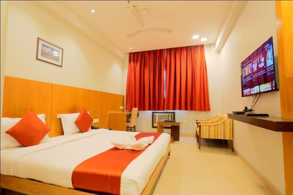 Hotel The Amaris Рішикеш Екстер'єр фото
