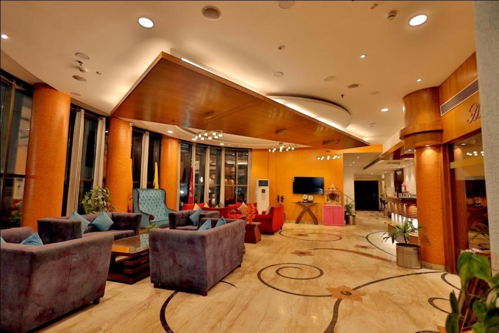 Hotel The Amaris Рішикеш Екстер'єр фото
